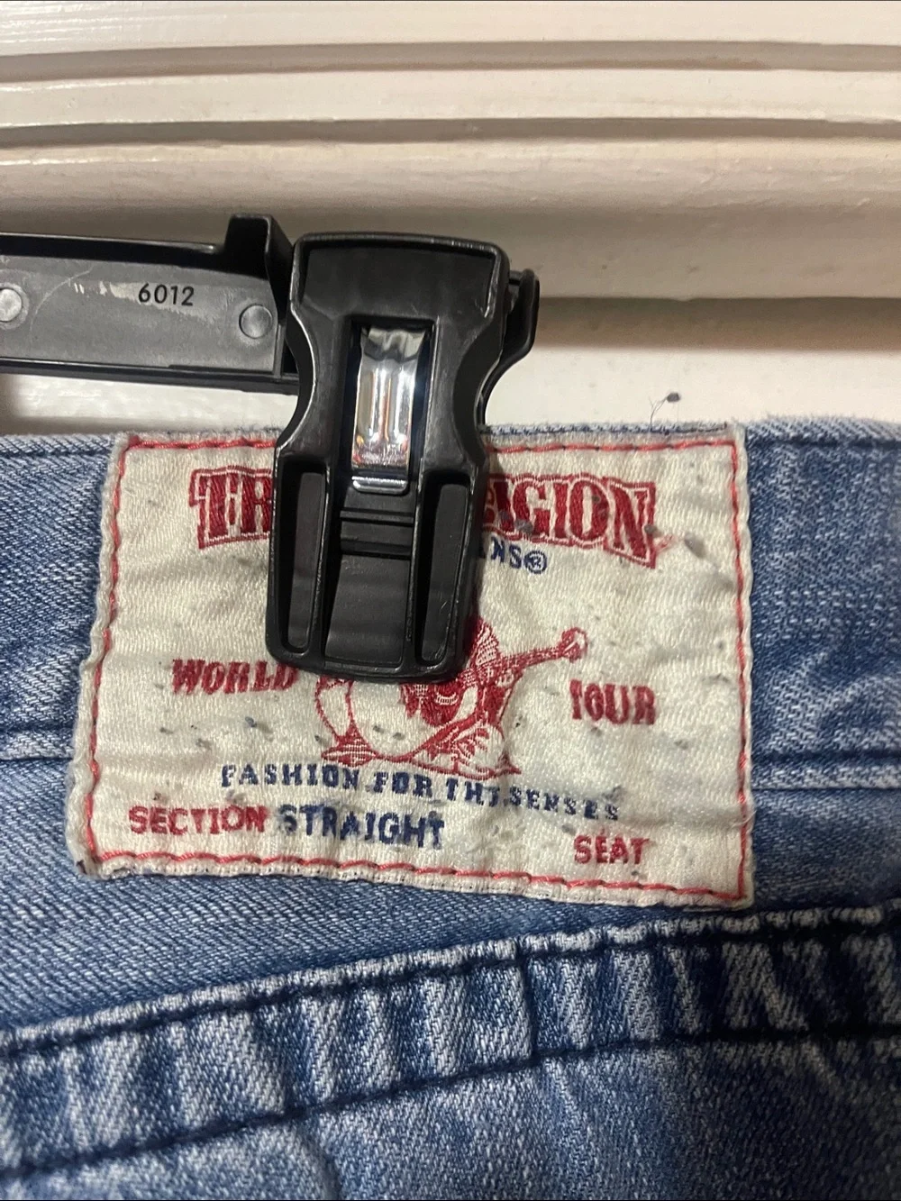 True Religion Light Blue Denim Jeans distressed size 44